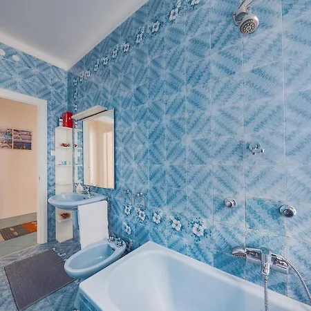 Casa Azzurra * Trieste